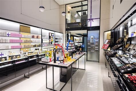 boutique beauty chanel milano|CHANEL FRAGRANCE AND BEAUTY BOUTIQUE MILANO.